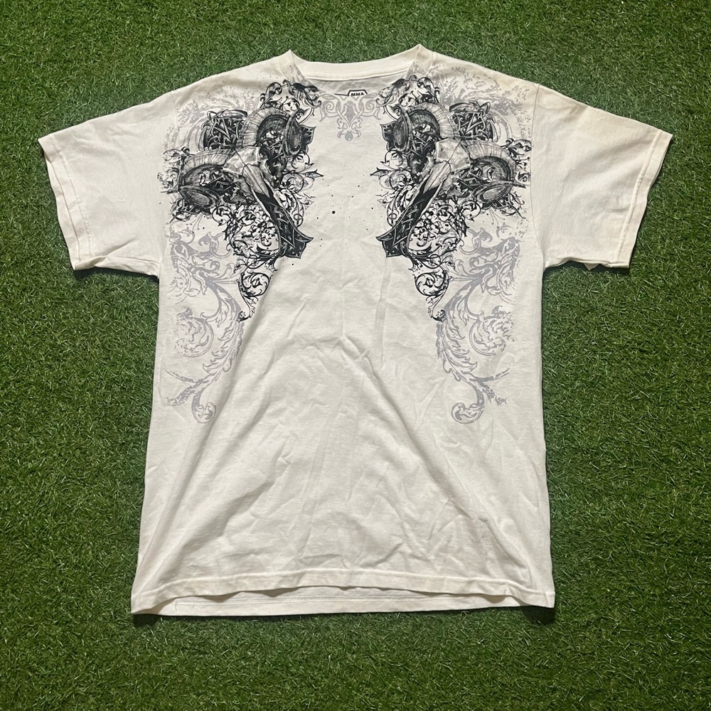 Y2K men’s MMA elite white graphic shirt size medium